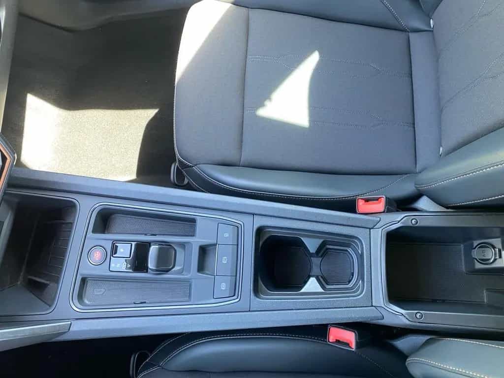 Cupra Leon Sportstourer 2.0 TDI DSG Winterpaket Navi 05/2024-photo-18