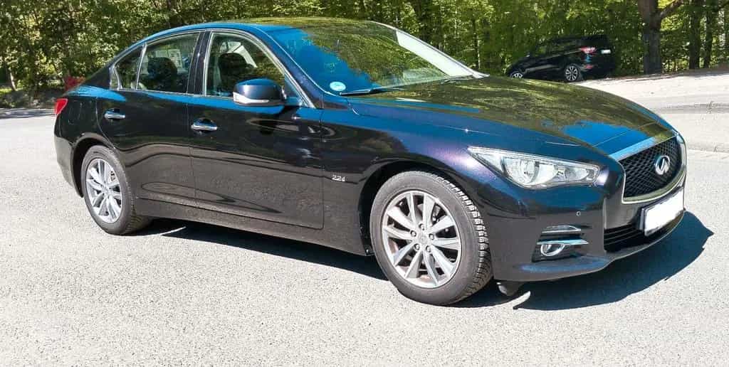 Infiniti Q50 2.2d Premium Executive Voll Leder LED Memory 12/2015-photo-5