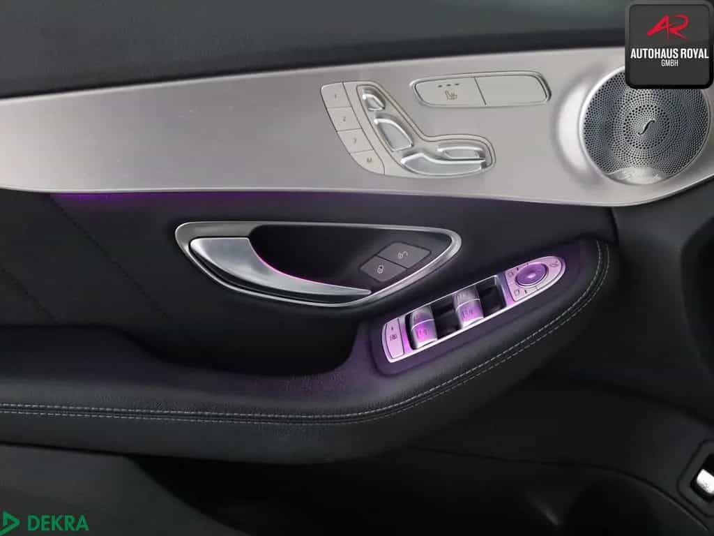 Mercedes-Benz C 400 4M 3x AMG NIGHT MULTIBEAM,MEMORY,KAMERA,SH 07/2019-photo-13