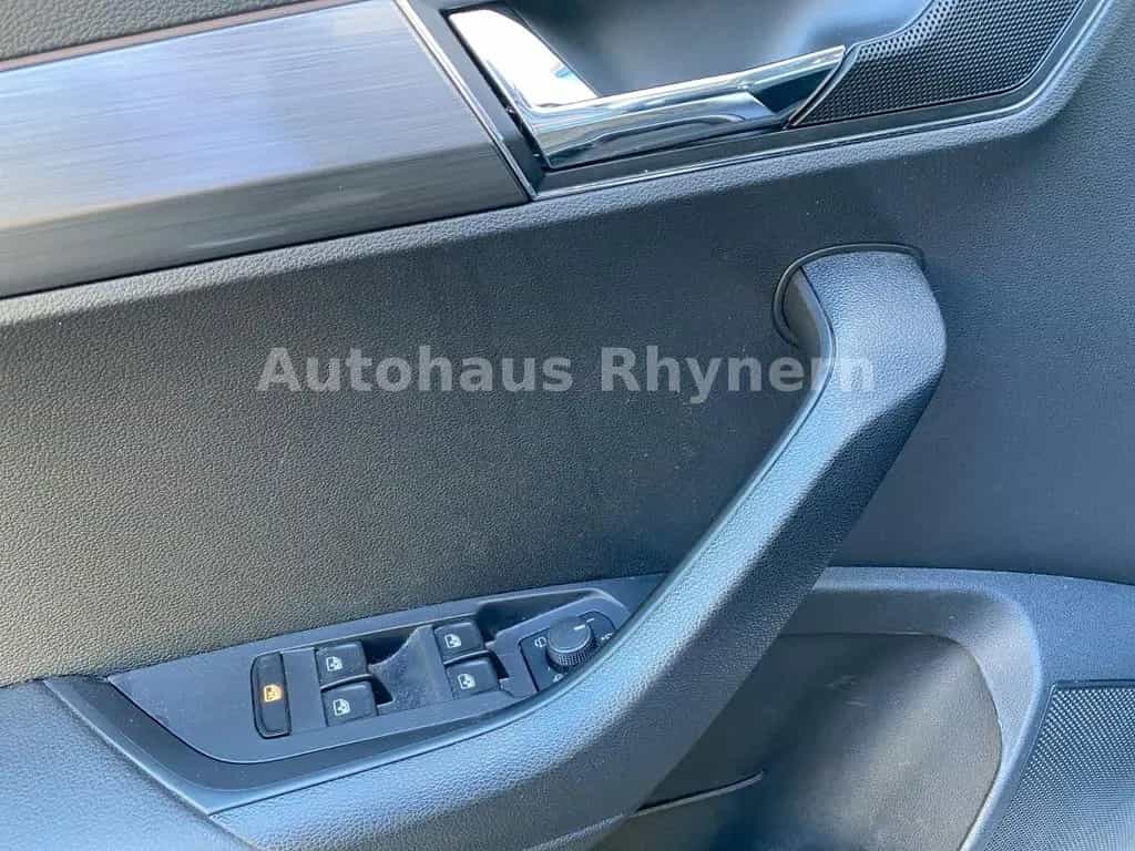 Skoda Karoq 1.5 TSI 110 kW 02/2022-photo-21