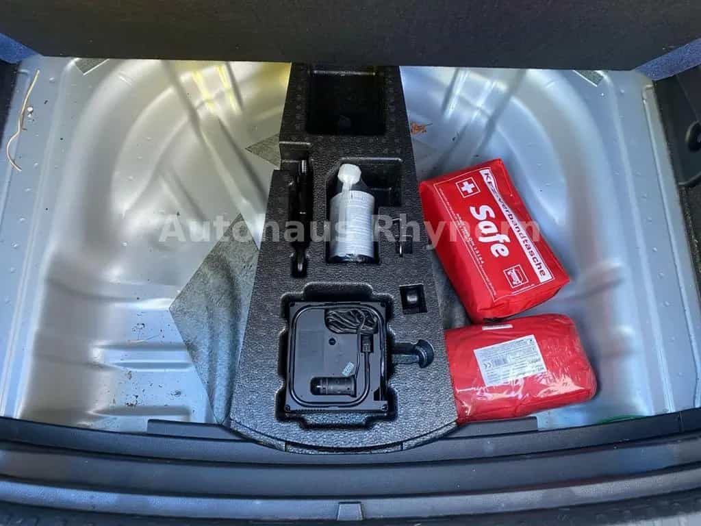 Skoda Karoq 1.5 TSI 110 kW 02/2022-photo-30