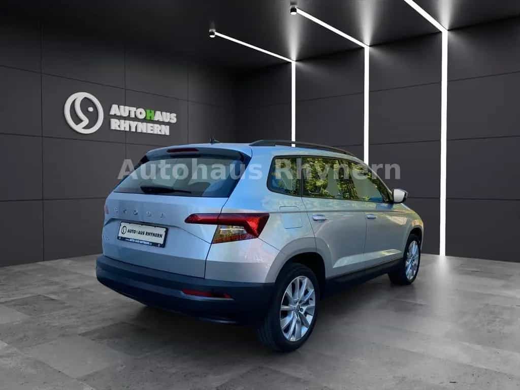Skoda Karoq 1.5 TSI 110 kW 02/2022-photo-4
