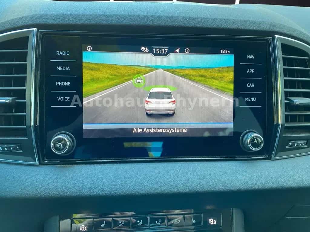 Skoda Karoq 1.5 TSI 110 kW 02/2022-photo-43