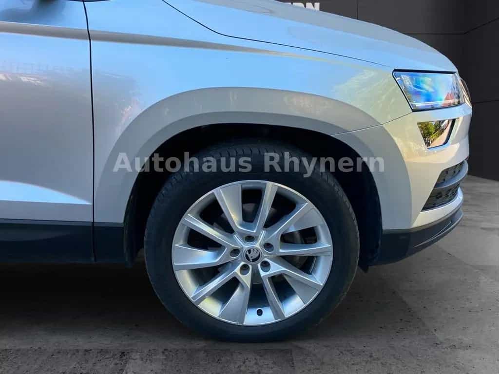 Skoda Karoq 1.5 TSI 110 kW 02/2022-photo-8