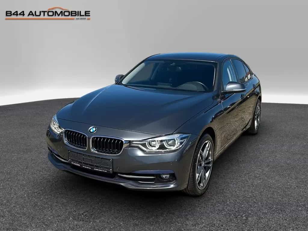 BMW 320 d xDrive Sport Line*Leder*LED*Kamera*HiFi* 01/2018-photo-0