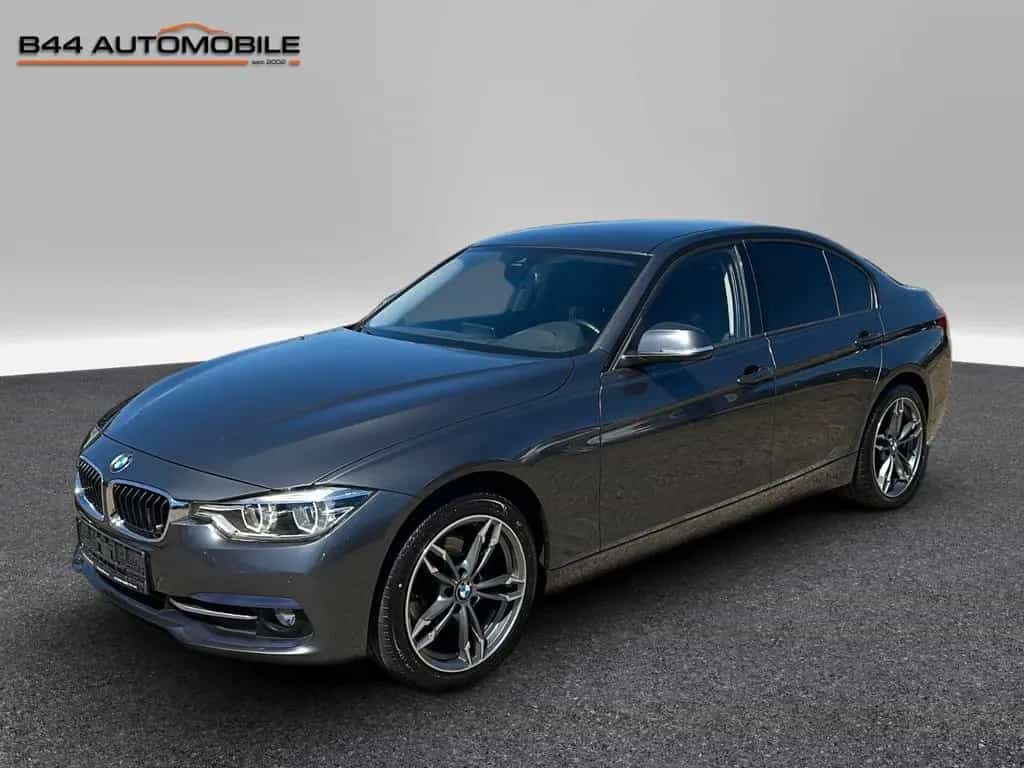 BMW 320 d xDrive Sport Line*Leder*LED*Kamera*HiFi* 01/2018-photo-1