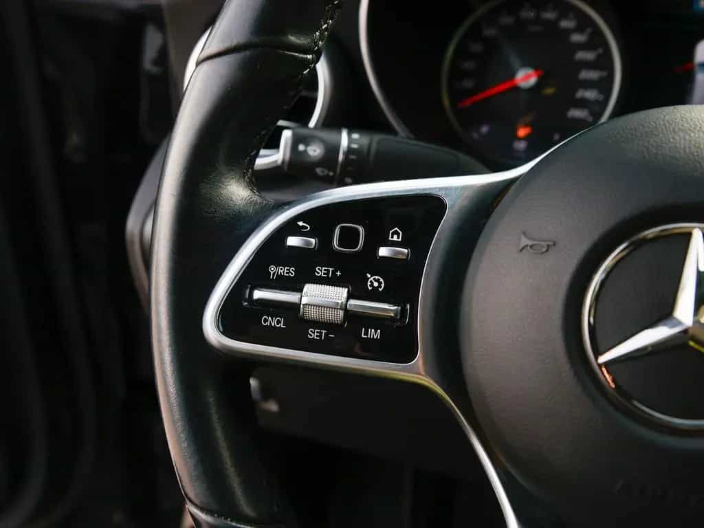 Mercedes-Benz GLC 200 Coupe 4Matic AMG Line AHK Kamera LED Hig 10/2020-photo-16
