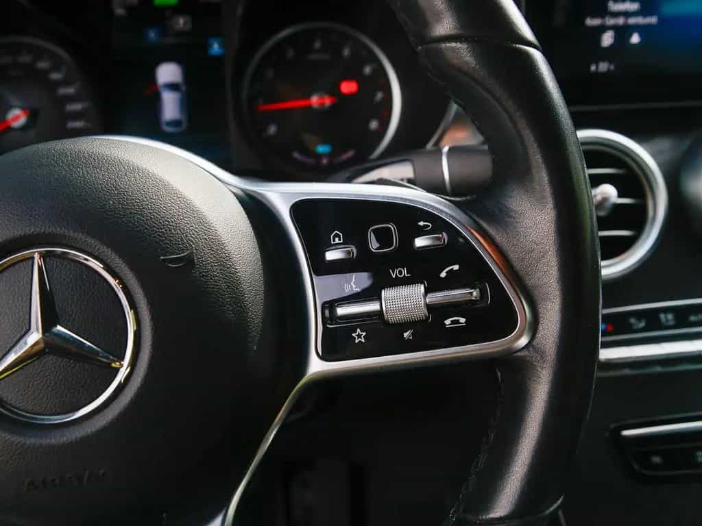 Mercedes-Benz GLC 200 Coupe 4Matic AMG Line AHK Kamera LED Hig 10/2020-photo-17
