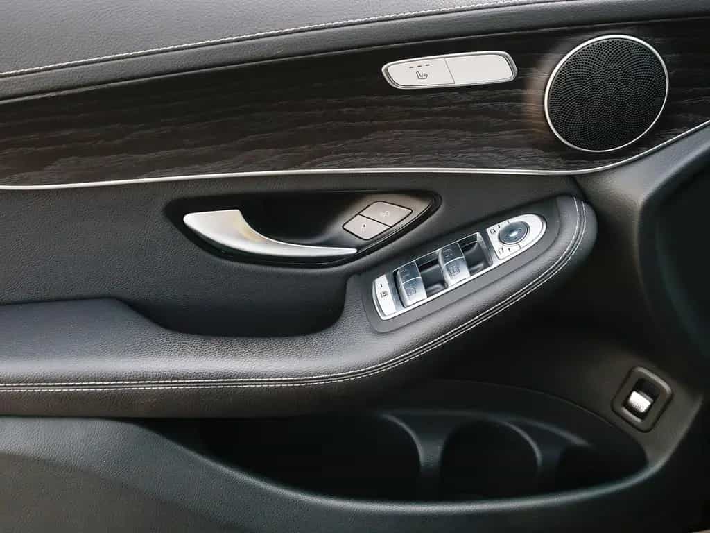 Mercedes-Benz GLC 200 Coupe 4Matic AMG Line AHK Kamera LED Hig 10/2020-photo-19