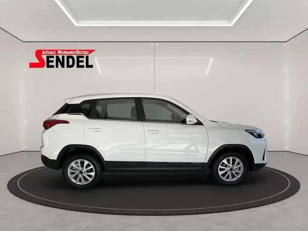 BAIC Beijing X35 ***MTL.RATE 199,00€*** 07/2024-photo-7