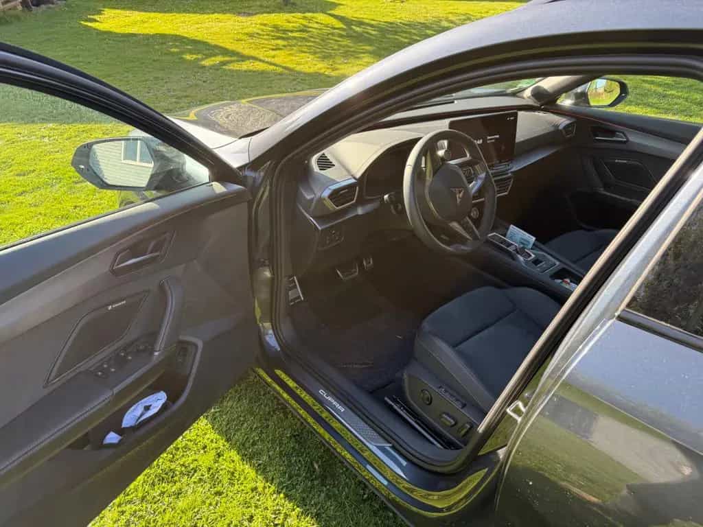 Cupra Formentor CUPRA Formentor VZ 333 DSG 4Drive | alle Extras 08/2025-photo-9