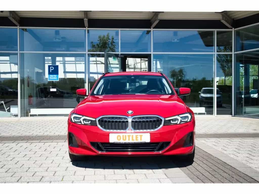 BMW 318 d Touring HUD Navi SHz LED Rückfahrkamera 05/2023-photo-1