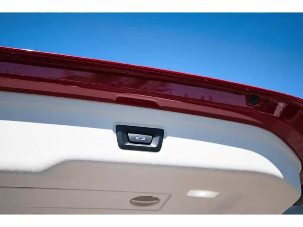BMW 318 d Touring HUD Navi SHz LED Rückfahrkamera 05/2023-photo-28