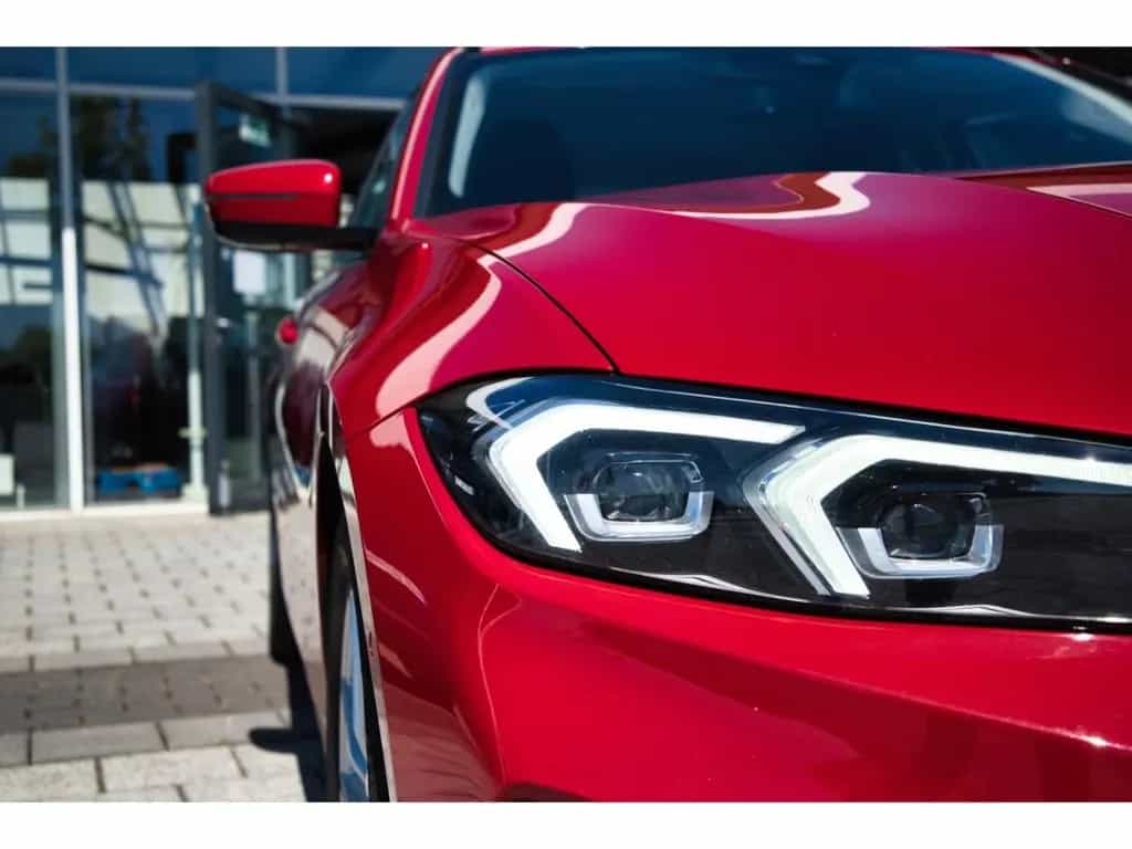 BMW 318 d Touring HUD Navi SHz LED Rückfahrkamera 05/2023-photo-9