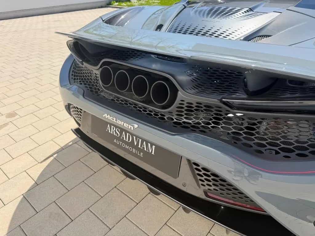 McLaren 765LT Spider Stealth Pack NEUWAGEN! 12/2021-photo-39