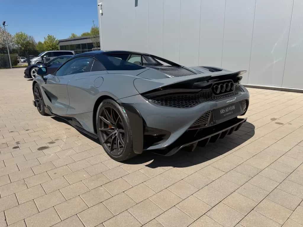 McLaren 765LT Spider Stealth Pack NEUWAGEN! 12/2021-photo-5