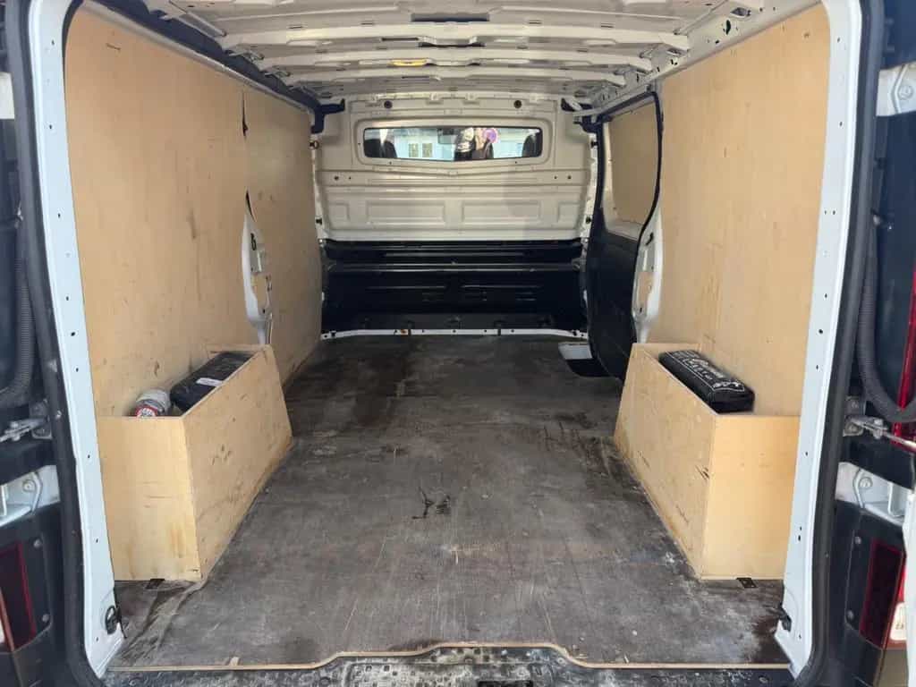 Renault Trafic Kasten L2H1 1.HAND-LED-BiXENON-SHZG-70KM 12/2022-photo-18