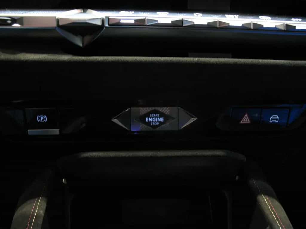 DS Automobiles DS4 DS 4 Performance Linie + Pure Tech 130 *LED* 09/2022-photo-17