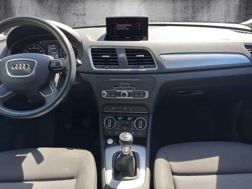 Audi Q3 *KeyLess*2-Zonen-Klima*Xenon*Navi 11/2016-photo-14