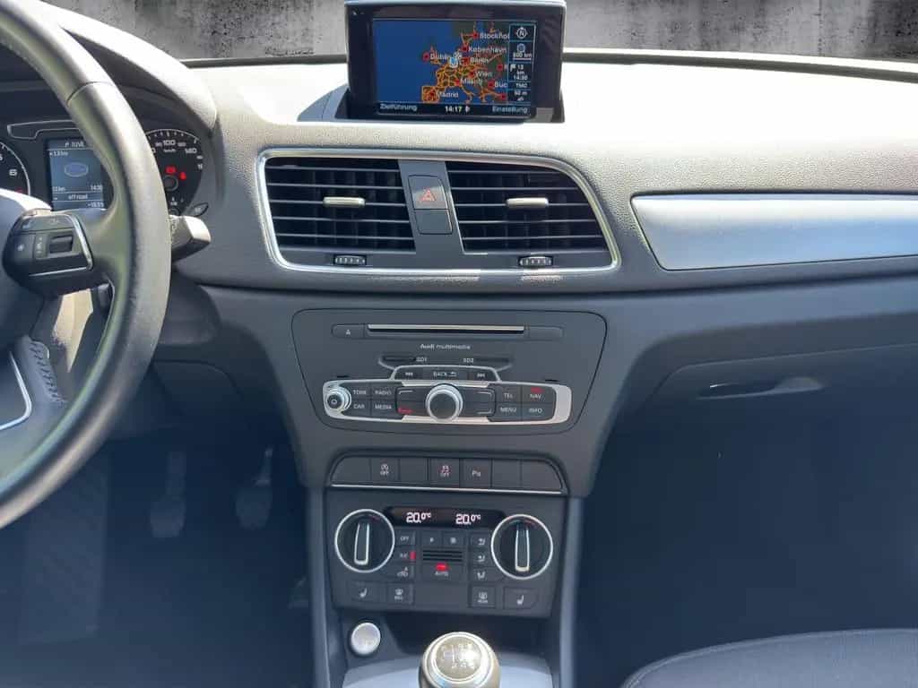 Audi Q3 *KeyLess*2-Zonen-Klima*Xenon*Navi 11/2016-photo-15