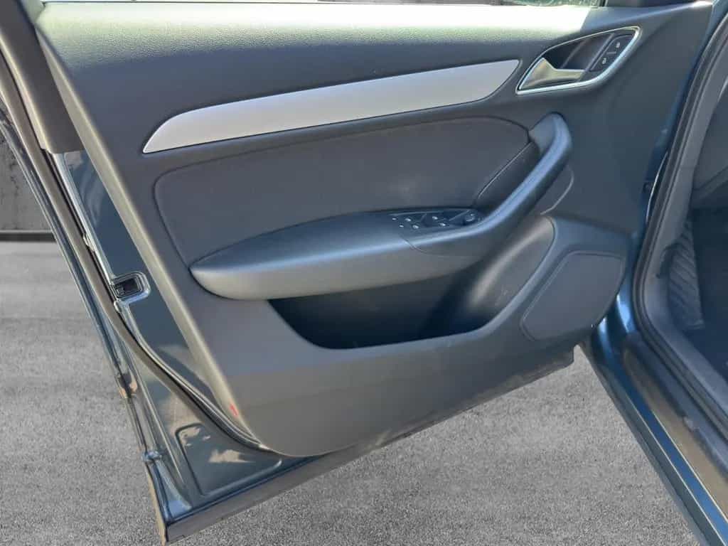 Audi Q3 *KeyLess*2-Zonen-Klima*Xenon*Navi 11/2016-photo-20