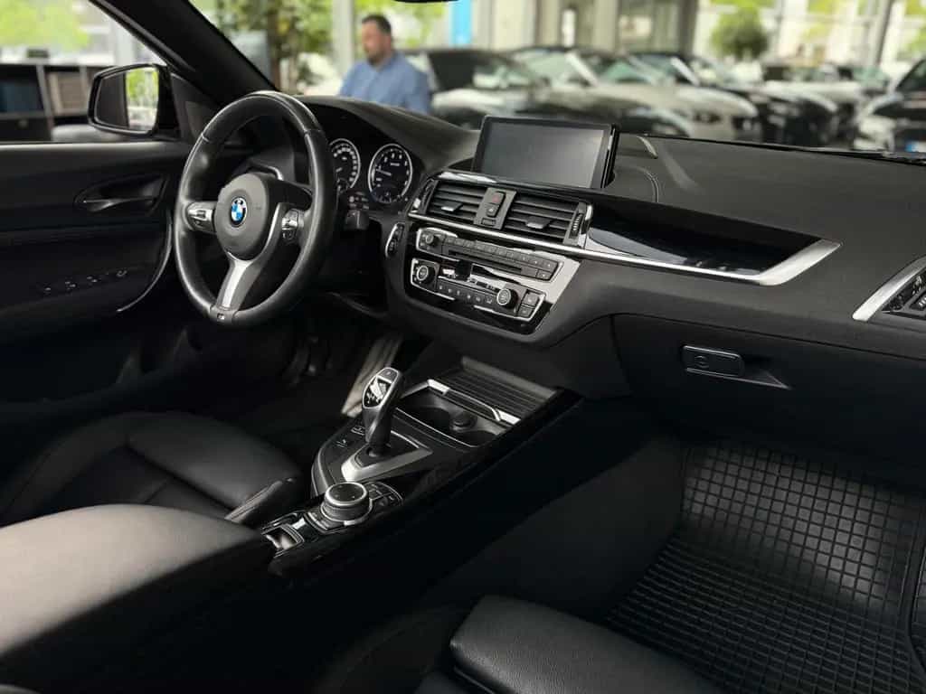 BMW 220 i Cabrio M Sport H/K LED NAV PDC SHZ 18" 10/2019-photo-17