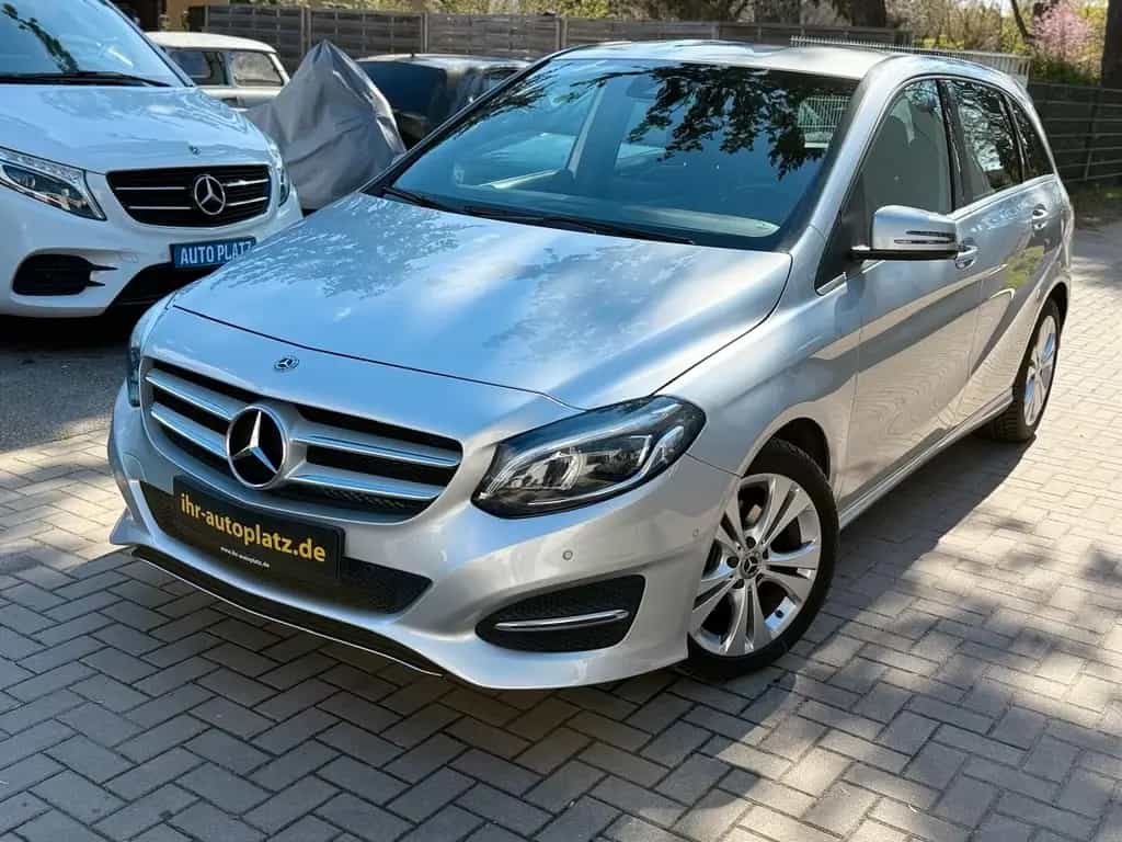 Mercedes-Benz B 200 Urban Style Edition LED, Navi 10/2018-photo-1