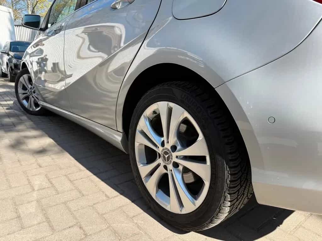 Mercedes-Benz B 200 Urban Style Edition LED, Navi 10/2018-photo-2