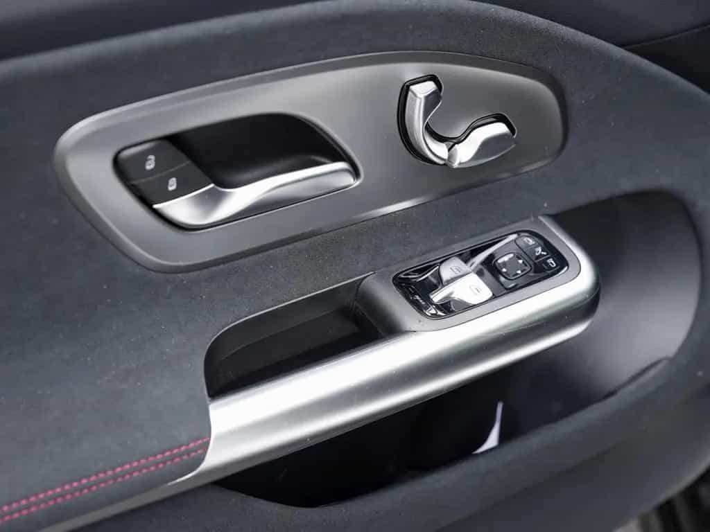 Mercedes-Benz CLA 200 AMG Night Panorama Memory AHK Winter-P 05/2026-photo-16