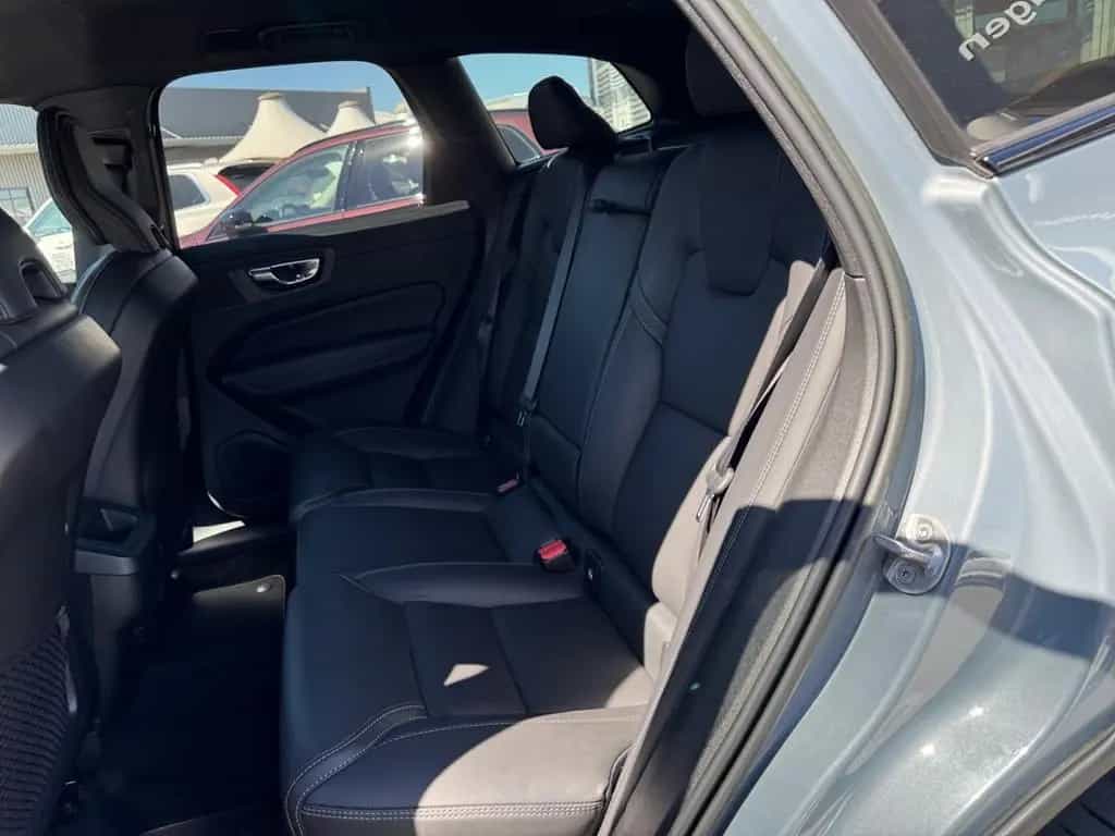 Volvo XC60 R-Design B5 AWD HarmanKardon Google Head Up 06/2022-photo-10