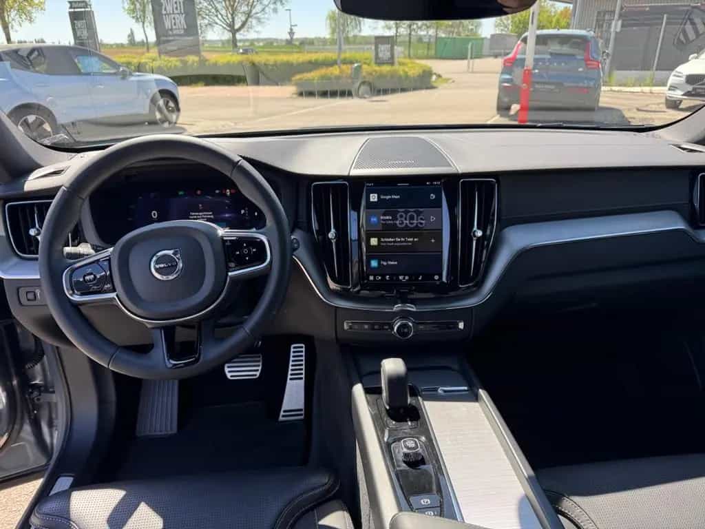 Volvo XC60 R-Design B5 AWD HarmanKardon Google Head Up 06/2022-photo-11