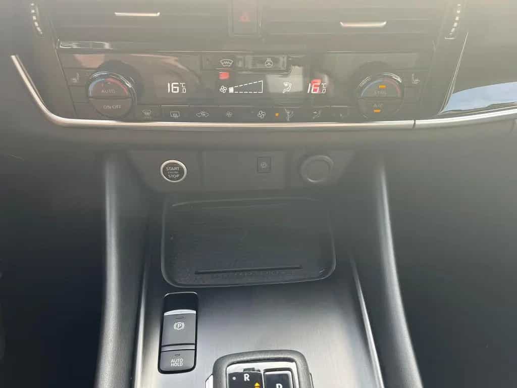 Nissan Qashqai 1.3 DIG-T XTronic N-Connecta Winter 04/2023-photo-12