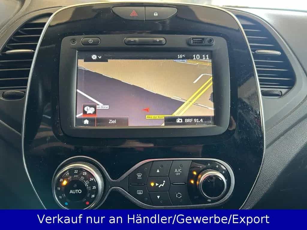 Renault Captur Intens Automatik AAC LED SHZ Navi PDC 11/2017-photo-20