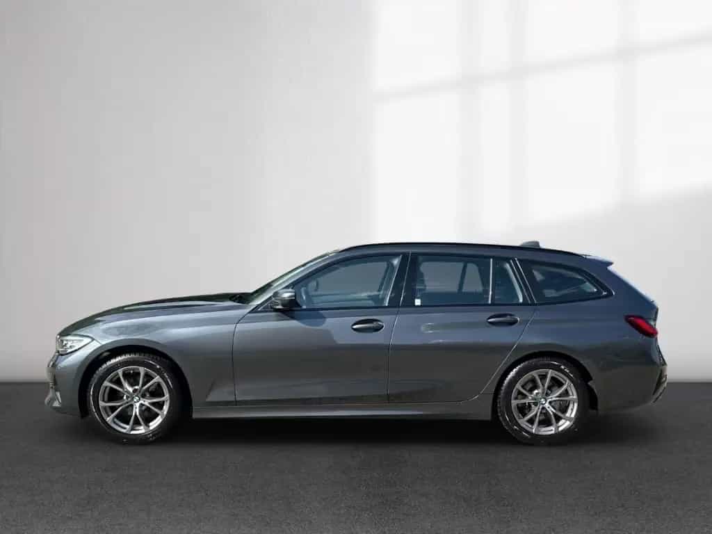 BMW 320 iA Sport Line Touring ACC LED SHZ NAVI LC Pr 03/2021-photo-1