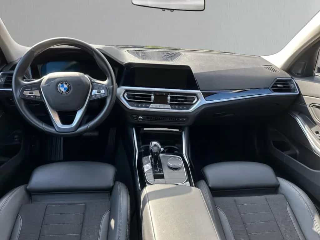BMW 320 iA Sport Line Touring ACC LED SHZ NAVI LC Pr 03/2021-photo-14