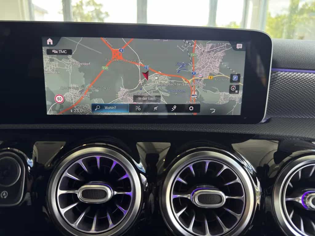 Mercedes-Benz A 200 Progressive LED*RFK*NIGHTPAKET*AMBIENTE 06/2018-photo-10