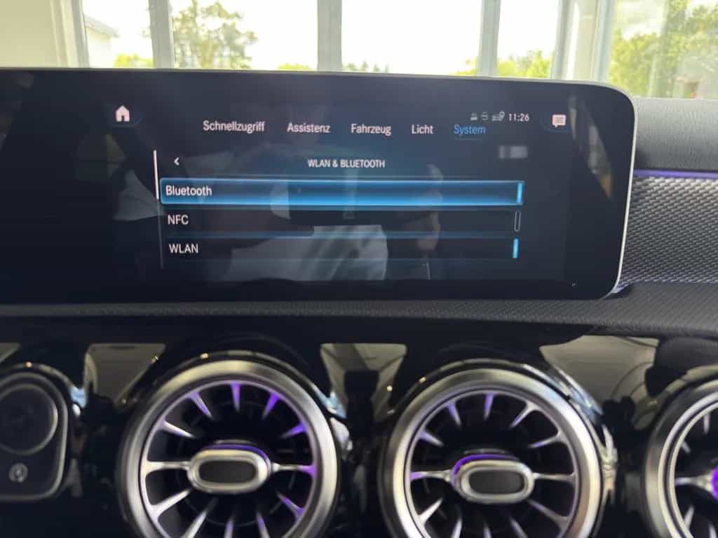 Mercedes-Benz A 200 Progressive LED*RFK*NIGHTPAKET*AMBIENTE 06/2018-photo-22