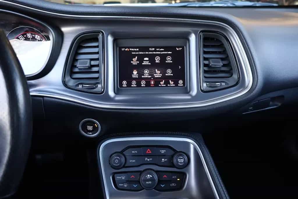 Dodge Challenger 3.6 GT/SHZ/TEMP/KAMERA/BTH/MFL/R20 08/2021-photo-13