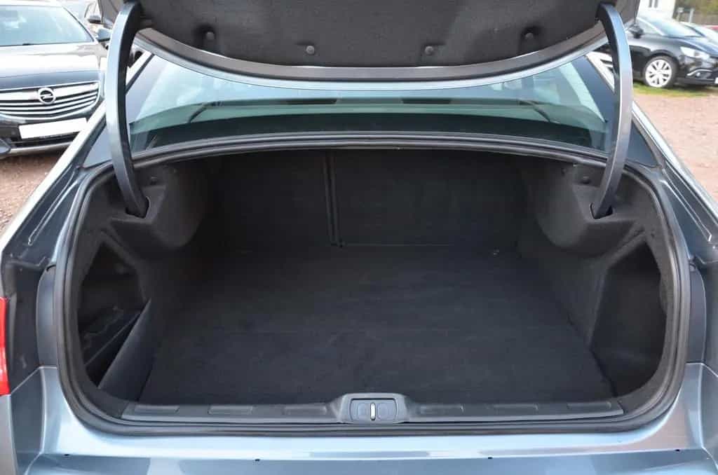 Citroën C5 Lim. Style 1.8 Klimaautomatik Tüv neu 09/2010-photo-13