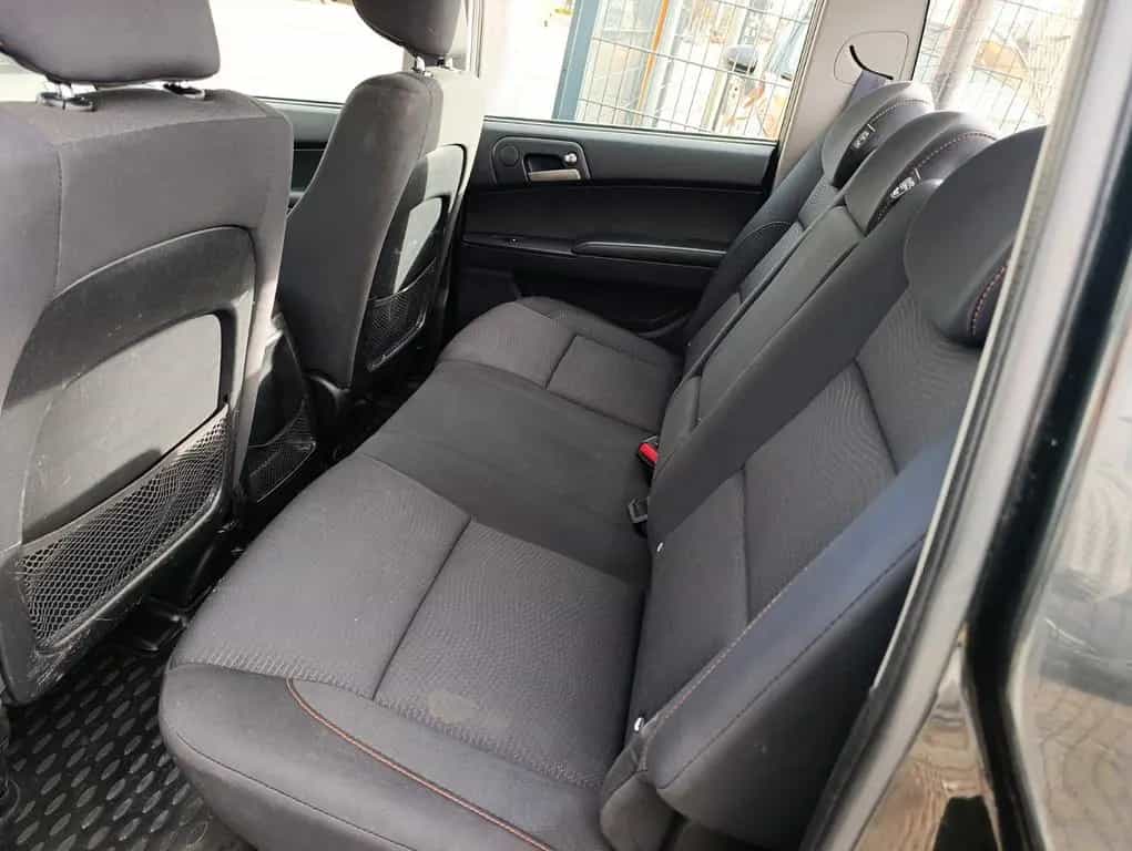Ssangyong Actyon Sports Quatrz 4WD*TÜV NEU*AHK2300KG* 11/2015-photo-30