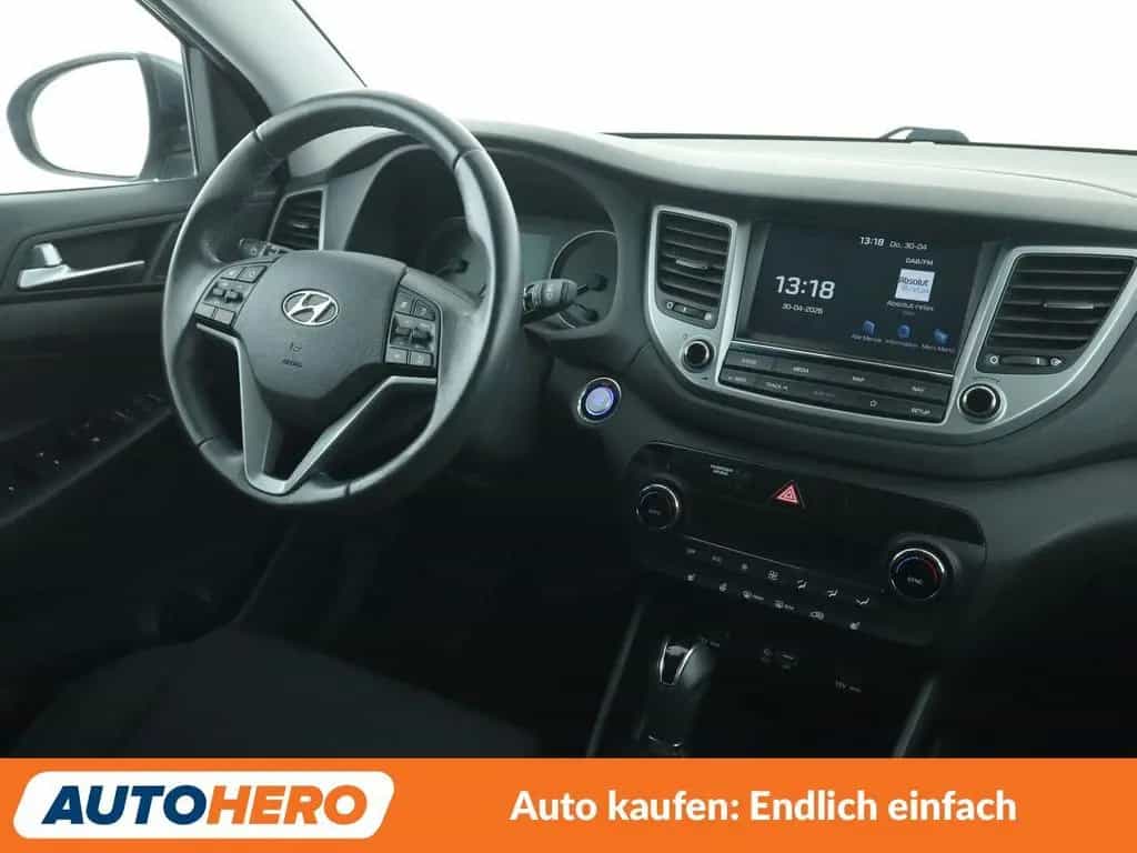 Hyundai Tucson 1.6 TGDI Style 2WD Aut*NAVI*TEMPO*CAM*PDC 01/2018-photo-12