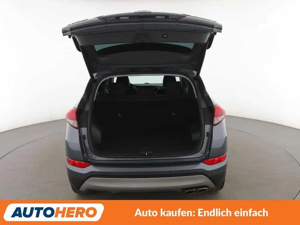 Hyundai Tucson 1.6 TGDI Style 2WD Aut*NAVI*TEMPO*CAM*PDC 01/2018-photo-16