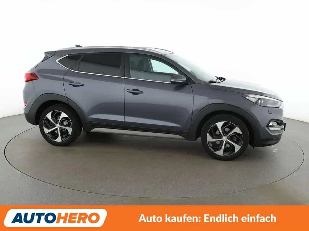 Hyundai Tucson 1.6 TGDI Style 2WD Aut*NAVI*TEMPO*CAM*PDC 01/2018-photo-6