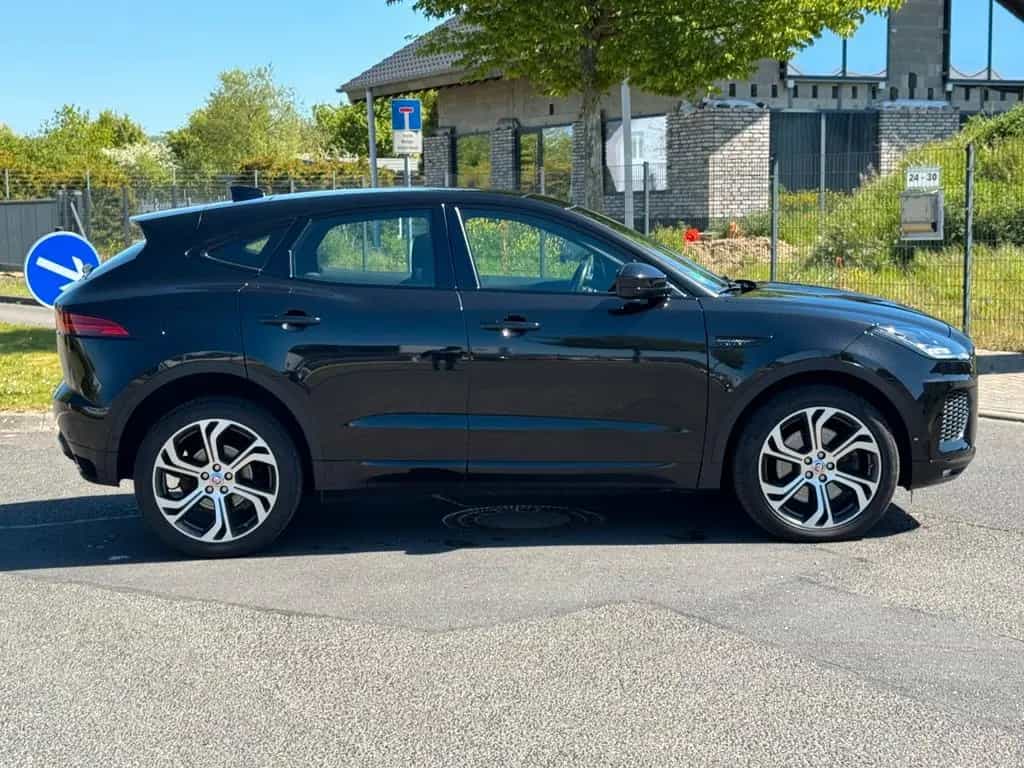 Jaguar E-Pace First Edition AWD*Autom.*Pano*Navi*ACC* 01/2018-photo-5