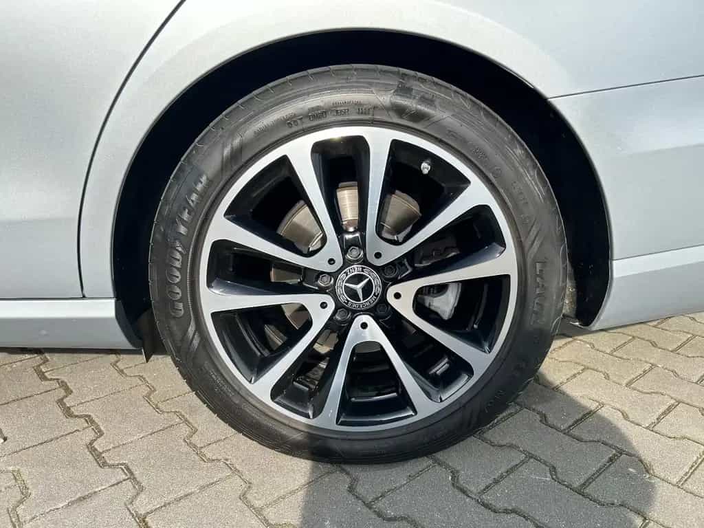 Mercedes-Benz E-Class d T Avantgarde Autom. Night Widescreen MBUX 05/2022-photo-5