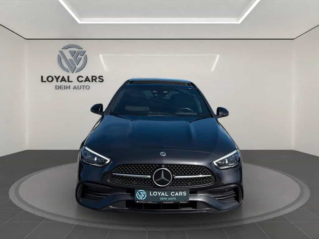 Mercedes-Benz C-Class T d*AMG*PANO*DigLicht*360*AHK*Dist+*Memory 01/2023-photo-1