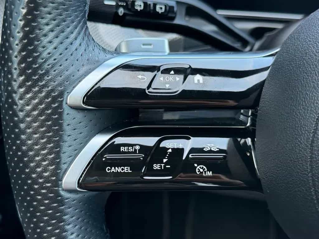Mercedes-Benz C-Class T d*AMG*PANO*DigLicht*360*AHK*Dist+*Memory 01/2023-photo-18