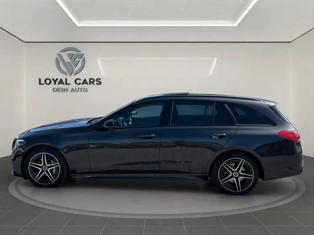 Mercedes-Benz C-Class T d*AMG*PANO*DigLicht*360*AHK*Dist+*Memory 01/2023-photo-4