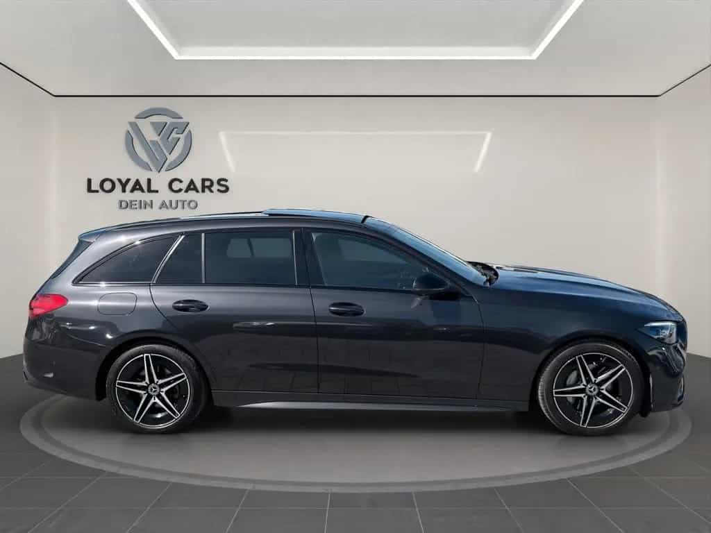 Mercedes-Benz C-Class T d*AMG*PANO*DigLicht*360*AHK*Dist+*Memory 01/2023-photo-5