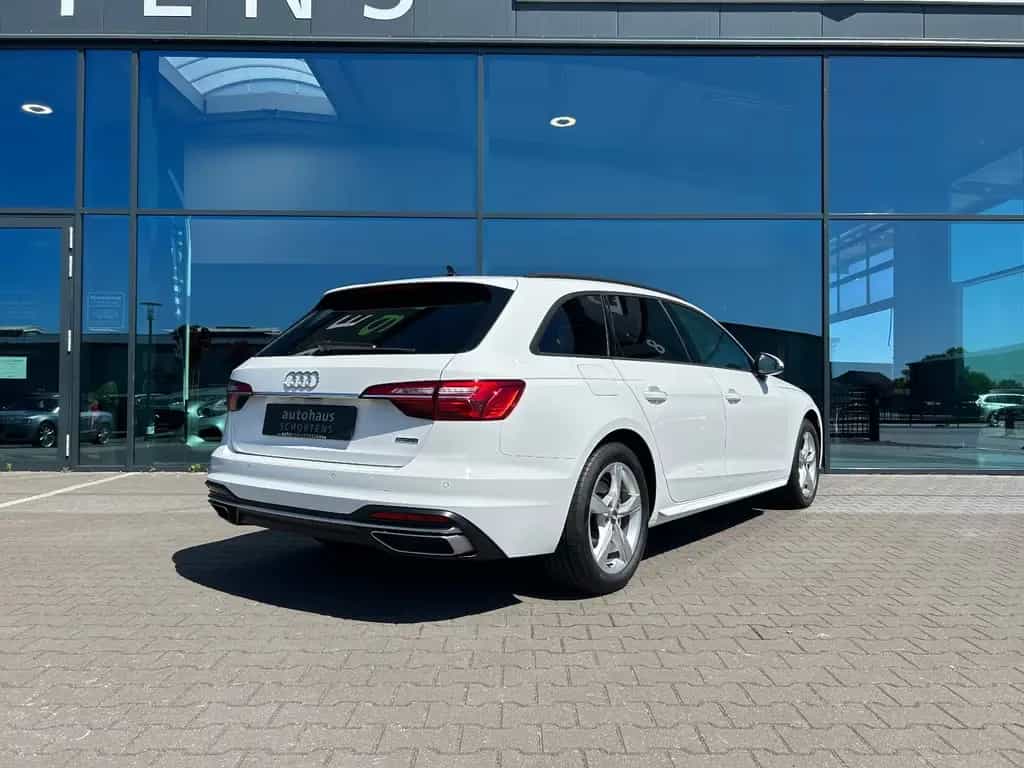 Audi A4 Avant 40 TDI Stronic quattro LED ACC Navi 01/2021-photo-29